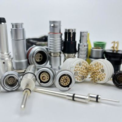 Giá tốt Hybrid Micro 37 Pin Circular Connector Plug Anti Rust Multifunctional trực tuyến